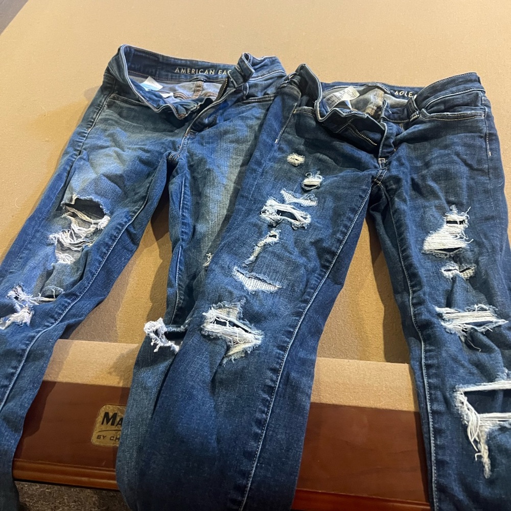 American Eagle Outfitters Women's Ripped Blue Skinny Jeans